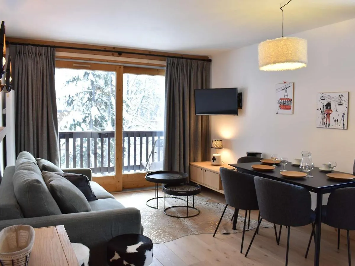 Charmant T3 Avec Balcon, Ascenseur Et Piscine En Ete, Proche Pistes Et Centre, Ideal Pour 6 Pers. - Fr-1-180-565 Les Allues 0*,  Frankrike